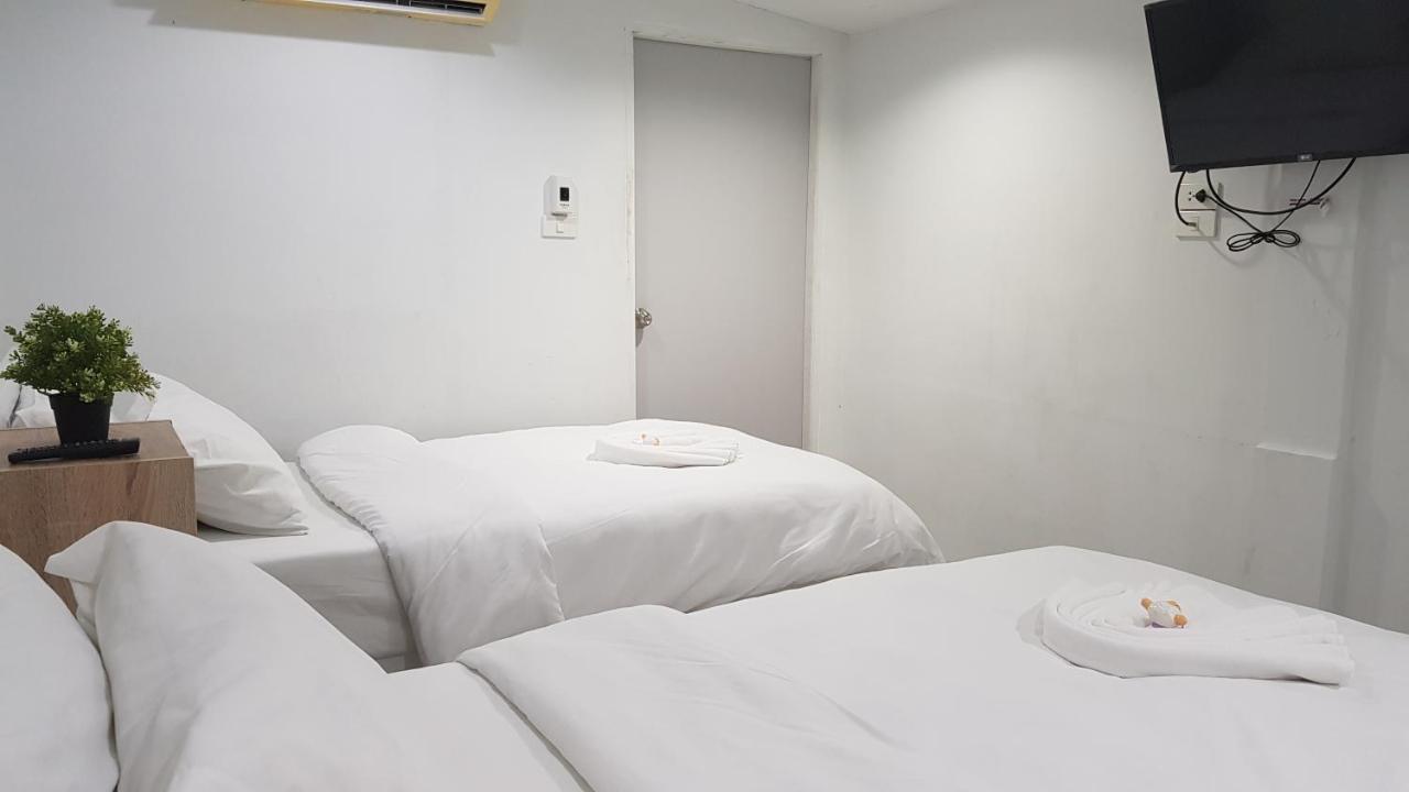 Nk Guesthouse 2 Bangkok Exteriér fotografie